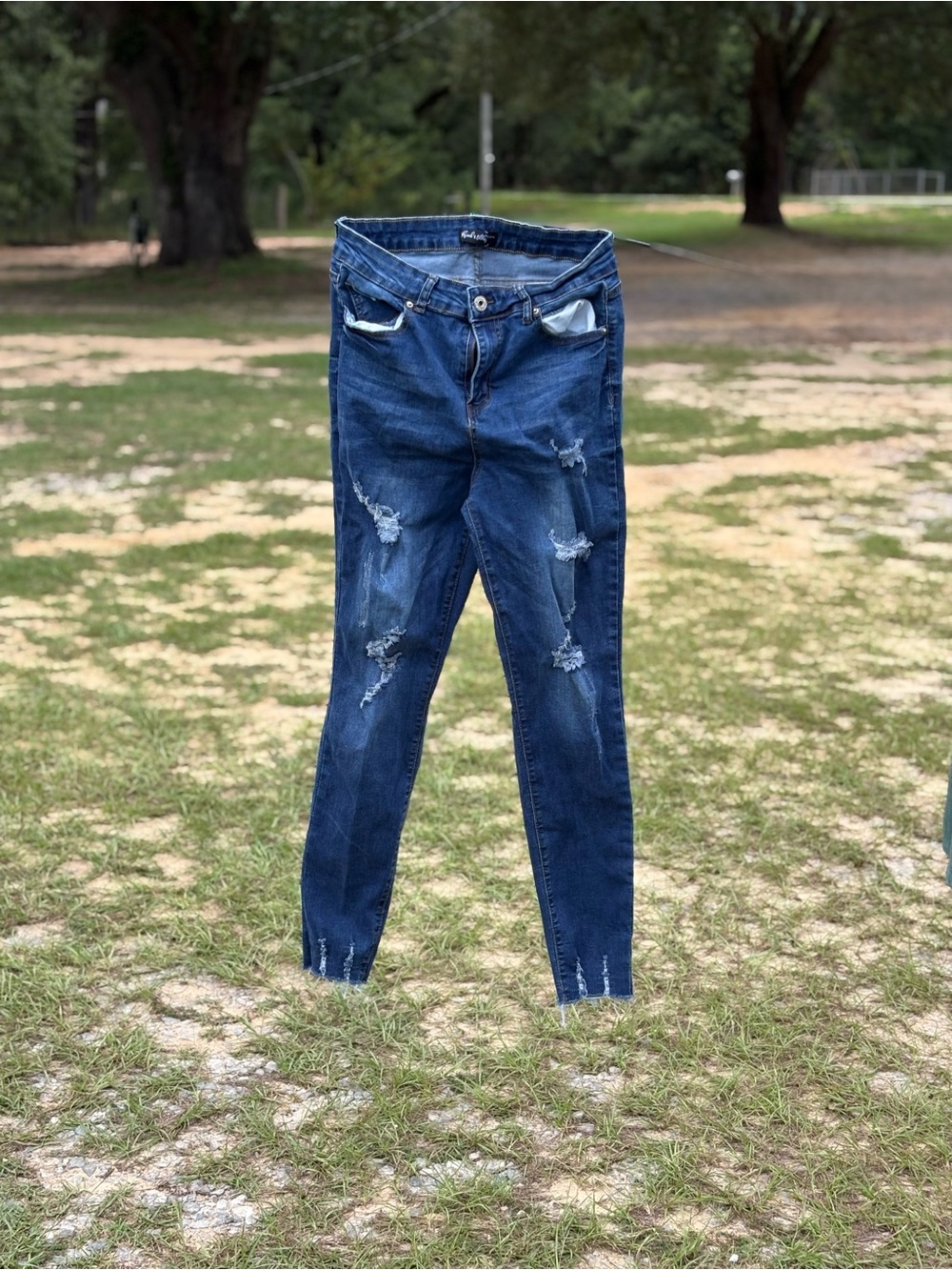 Women's Distressed Skinny Jeans - Mid Blue